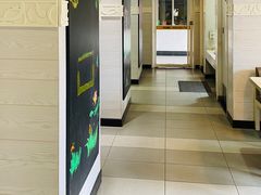 -老娘舅餐厅(黄龙体育中心店)