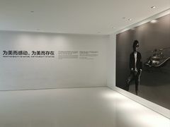 -罗红摄影艺术馆