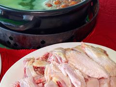 清远鸡-花苑美食横琴生蚝火锅(拱北粤华路店)