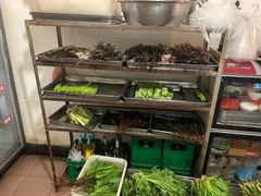 自助取餐区-特色油卤串串(水碾河店)