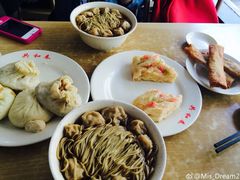共和春酒家(甘泉路总店)-共和春(甘泉路店)
