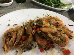 -四川小胡子海鲜(丁村万人海鲜广场店)