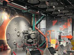 -极限PLAY运动娱乐新世界·团建派对表演休闲馆·室内高空游乐园