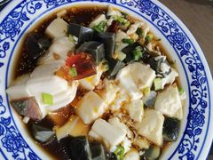 -渝尚香辣虾干锅鸭头