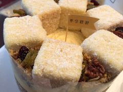 自然特聪明-半勺舒舒生日蛋糕店
