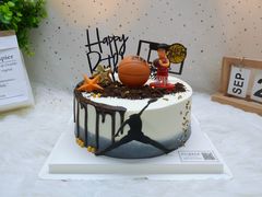 8寸乳脂奶油灌篮高手-Miss蜜思烘焙(城市广场店)