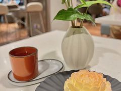 -潮一不贰·法式甜品·生日蛋糕·西式简餐(外滩店)