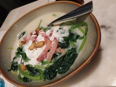 -港丽餐厅(高德置地店)