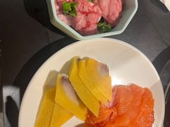 -钱小奴海鲜自助黑金店(杭州滨江龙湖店)