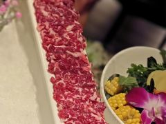 -左庭右院鲜牛肉火锅黑金店(陆家嘴中心店)