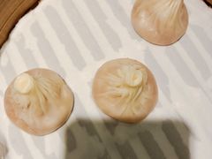 -诚铭记·虾仁汤包·成都小吃(融创店)