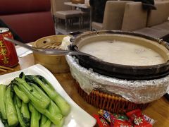 干贝排骨粥-粤仔湾砂锅粥(金太湖店)