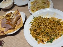 -六泰居·尔滨地标·东北菜(黄河路店)