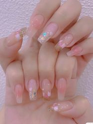 -悦指间美甲美睫