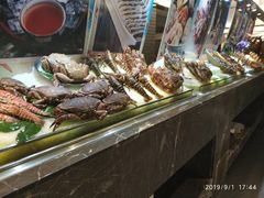 -花和海鲜自助(梅江店)