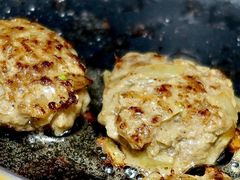 蘑菇烤牛肉饼-小白桦西餐厅