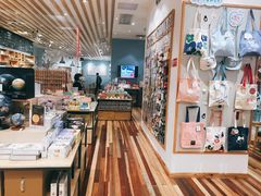 -猫的天空之城概念书店(印象城购物中心店)