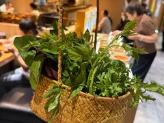 -一朵菌·野生菌探索家火锅(南亚店)