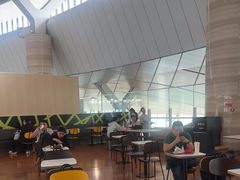 -麦当劳(鄂尔多斯机场店)