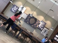 大堂-星巴克(武汉江夏中百广场店)