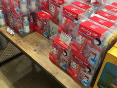 -LOG-ON(海港城店)