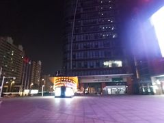 -百联南桥购物中心