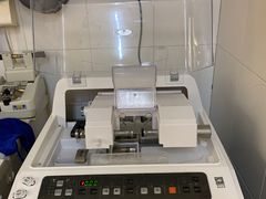 -优医视平价眼镜蔡司依视路折扣工厂店(十里堡店)