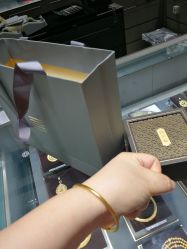 -周大福CHOW TAI FOOK(浦东八佰伴店)