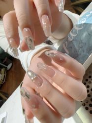 -甲·铺轻奢美甲美睫