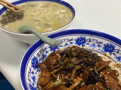 -明呈黄鱼面馆(斜土路店)