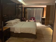 -中山利和希尔顿酒店