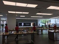 -华为授权体验店(中山公园来福士)