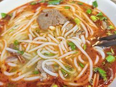 -遵义虾子张六羊肉粉(普陀路店)