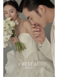 -雪中彩影婚纱摄影·微光艺术中心