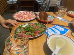 -洱火云南酸菜牛肉火锅(石景山当代商城店)