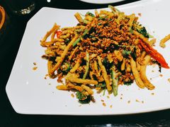 -高第街56号餐厅(银座商城玉函店)