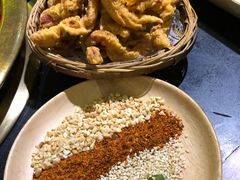 -沸炉重庆老火锅(军事博物馆店)