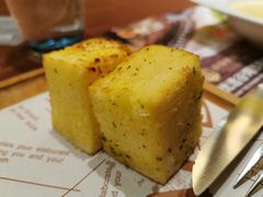 黄油面包-尊品牛排(沙湾印象汇店)