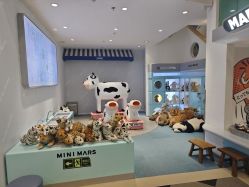 -MINI MARS 脚下的城市乐园·餐饮·派对(静安江宁店)