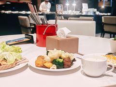 -三亚海棠湾万丽度假酒店