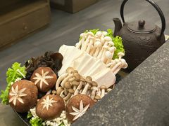 -湊湊火锅·茶憩(打浦桥日月光店)