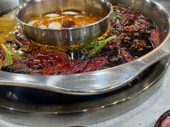 -正贰捌经重庆老火锅(建设路店)