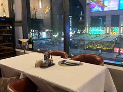 -斯普汇生蚝牛排馆(中骏世界城店)