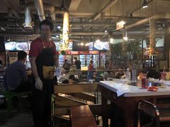 大堂-钢管厂歆瑞源油卤串串香(春熙路太古里店)