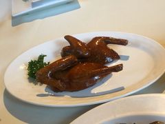 烤乳鸽-利苑酒家(金宝店)
