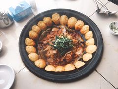 -王老六铁锅炖鱼(大东沟总店)
