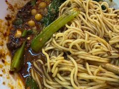 -黎氏老太婆小面馆(临华大厦店)