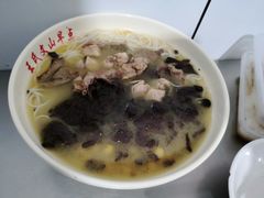 鸡汤米线-文山荷鲜居(翠湖店)