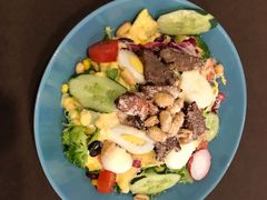 -悦享绿山墙西餐厅