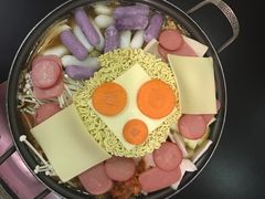 -炙韩料理·部队锅专门店